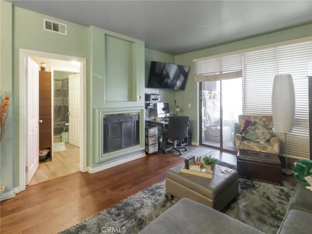 555 Maine Avenue #219, Long Beach, CA 90802 - #1