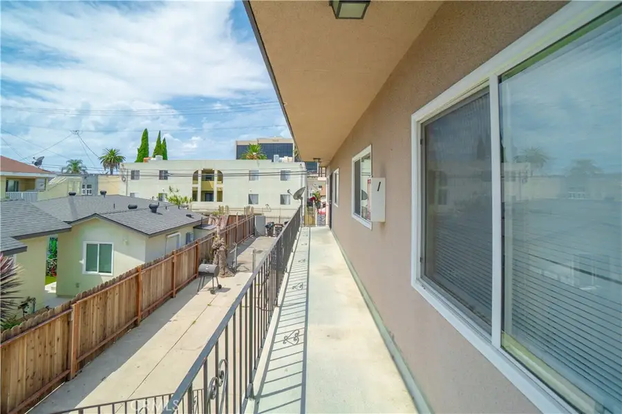 1071 Olive, Long Beach, CA 90813 - #3