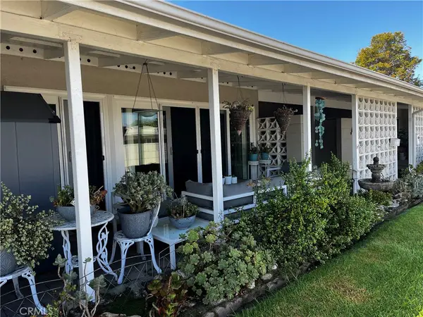 1842 Thunderbird Drive #1K, Seal Beach, CA 90740
