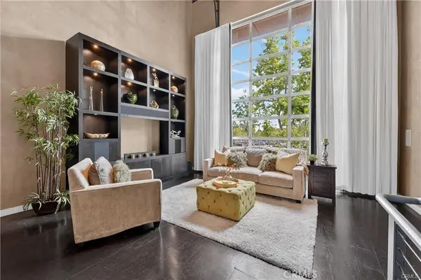 123 E City Place Drive, Santa Ana, CA 92705