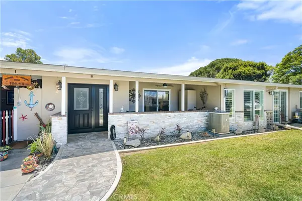 1340 Kenwood Road M7-156h, Seal Beach, CA 90740