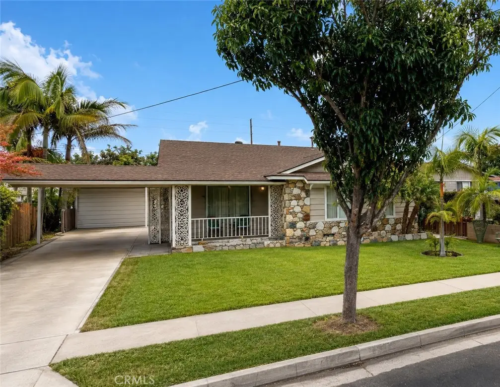 9614 Maple, Bellflower, CA 90706 - #1