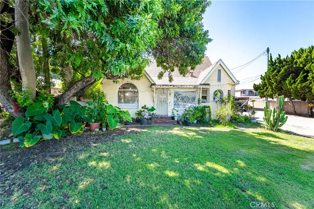 10036 10044 Alondra, Bellflower, CA 90706 - #1