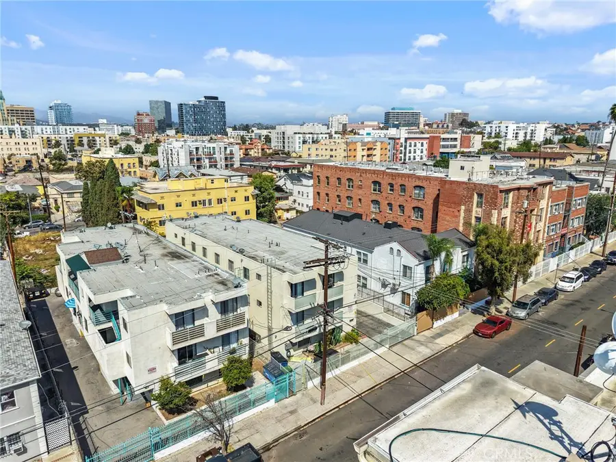 2763 San Marino, Los Angeles, CA 90006 - #2