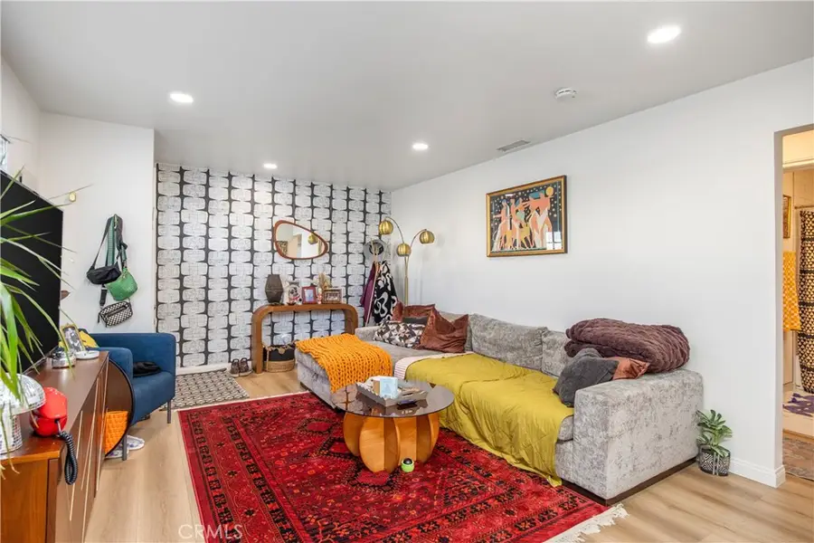 1209 Florida Street, Huntington Beach, CA 92648 - #2