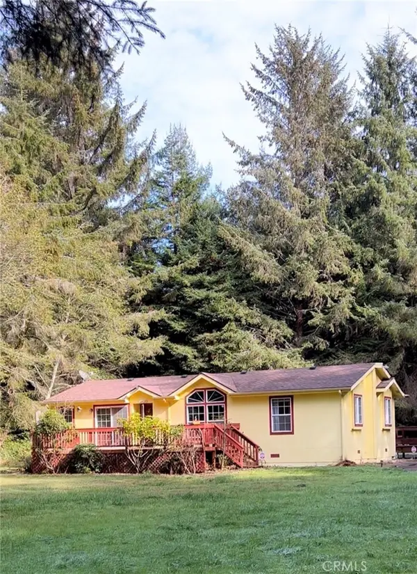 150 Dell Lane, Crescent City, CA 95531