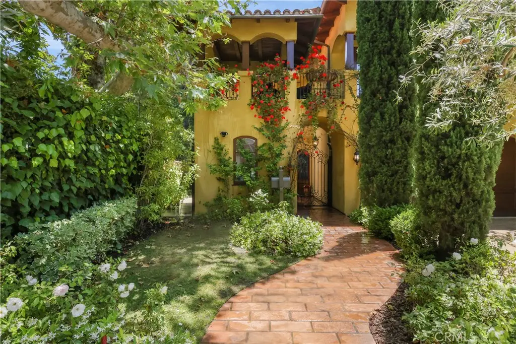 12226 Paisley Lane, Los Angeles, CA 90049 - #1