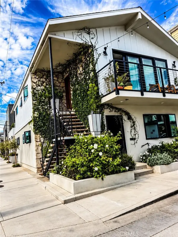5725 E Ocean, Long Beach, CA 90803