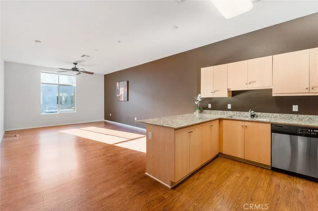 435 W Center Street, Anaheim, CA 92805 - #1