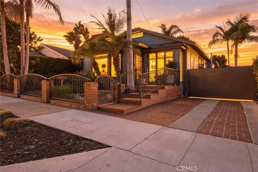 4637 E Colorado Street, Long Beach, CA 90814 - #2