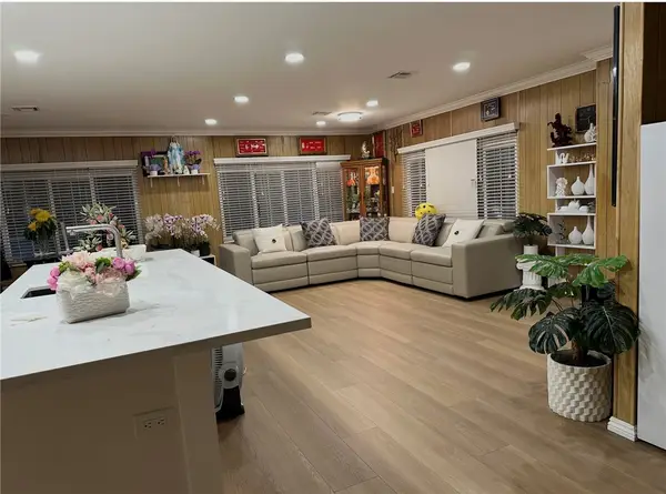 9800 Bolsa Avenue #60, Westminster, CA 92683
