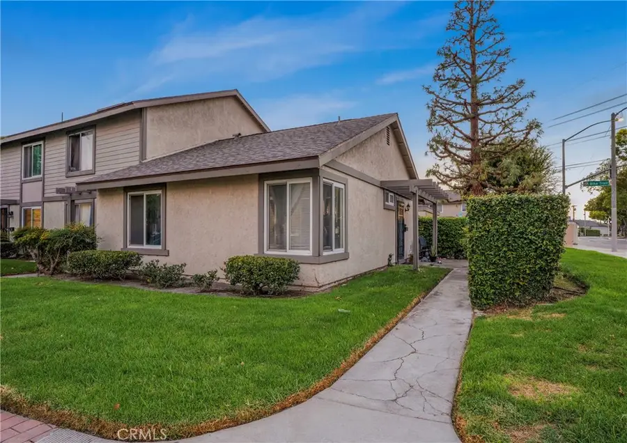 2900 Bradford Place #A, Santa Ana, CA 92707 - #2