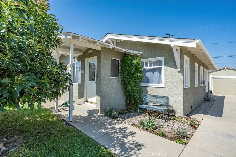 51 W Zane Street, Long Beach, CA 90805 - #2
