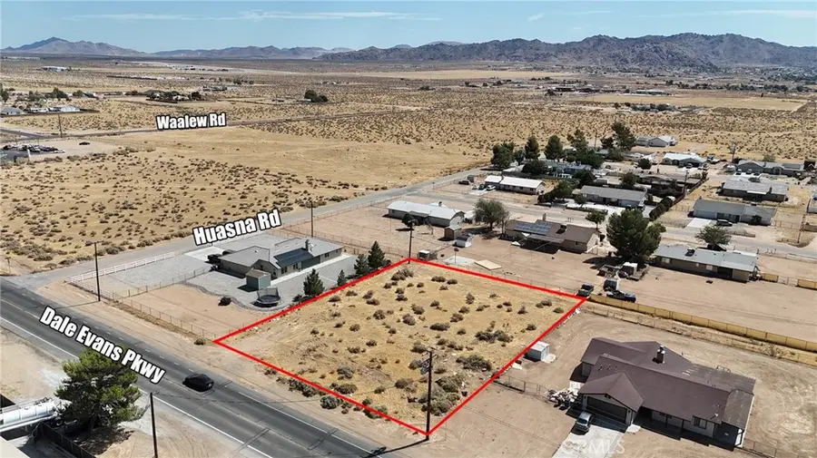1 Dale Evans Parkway, Apple Valley, CA 92307 - #3