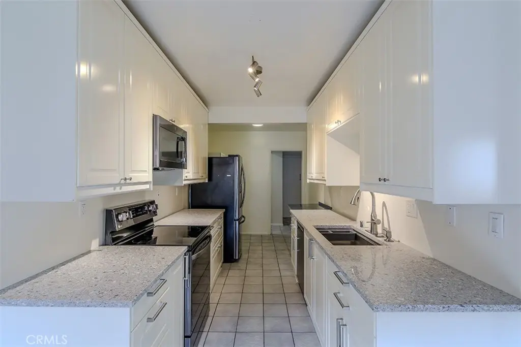 5950 Buckingham #410, Culver City, CA 90230 - #1