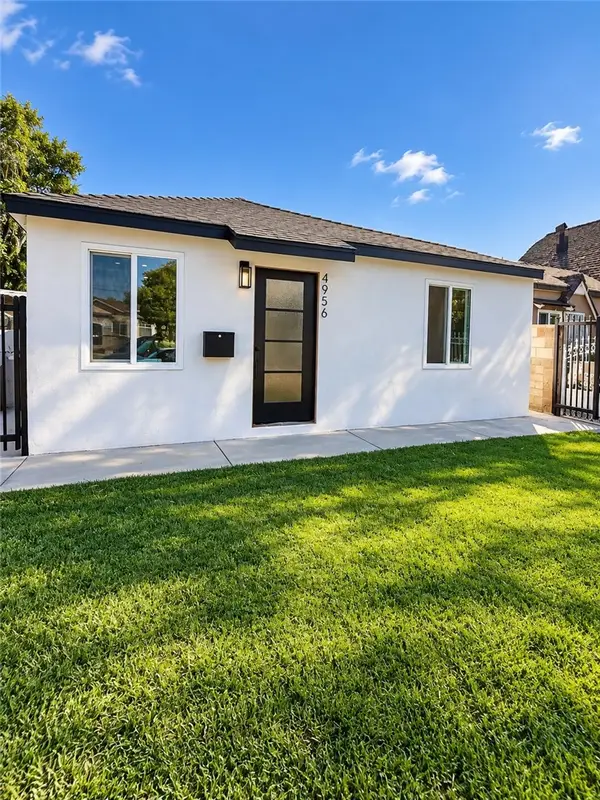 4956 E San Carlos, Compton, CA 90221