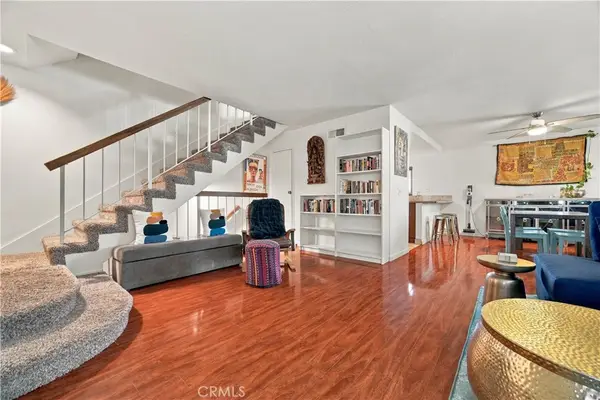 1545 W Jefferson, Los Angeles, CA 90018