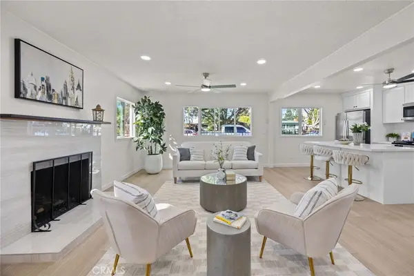 1638 W Pine Street, Santa Ana, CA 92703