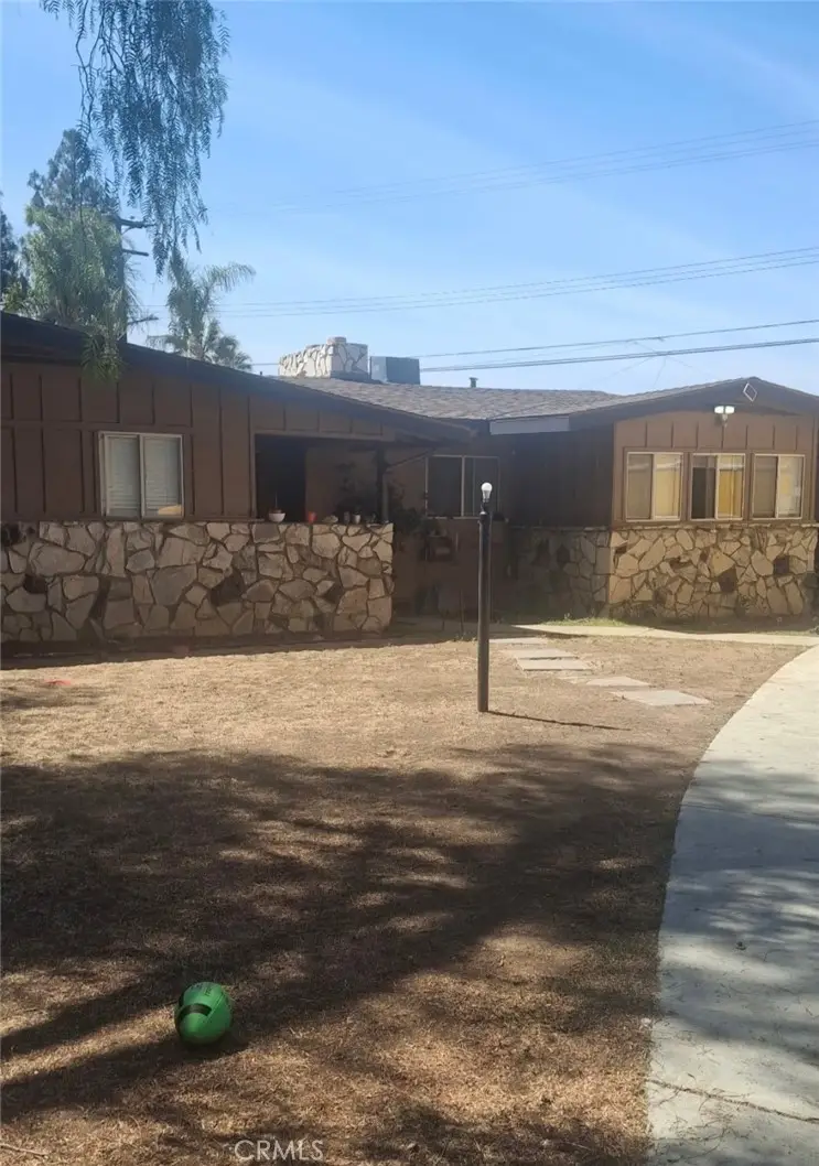 4751 Newbury Court, Riverside, CA 92507 - #2