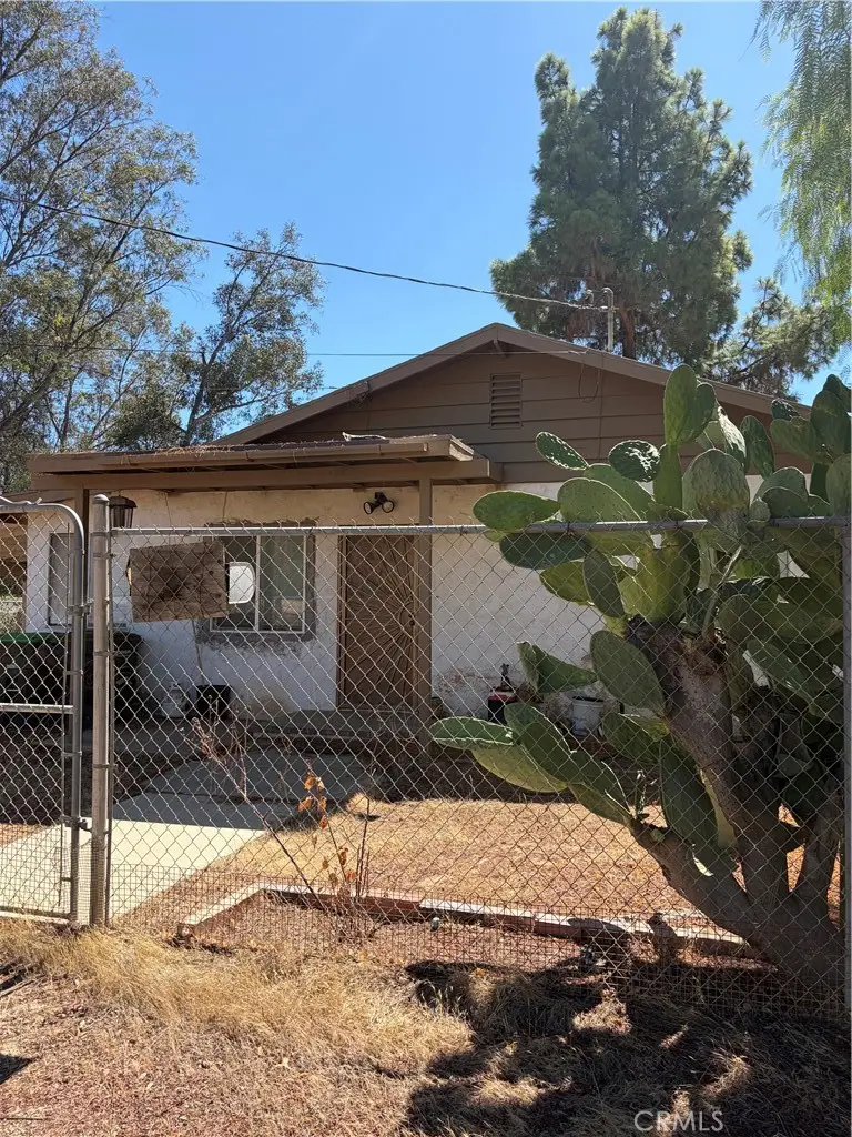 24271 Locust, Menifee, CA 92584 - #1