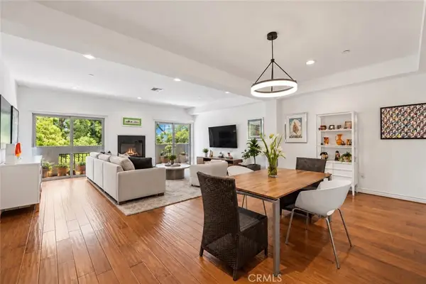 1410 N Curson Avenue #202, Los Angeles, CA 90046