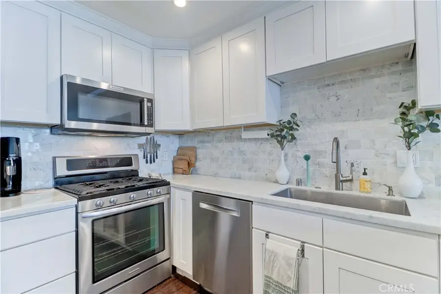 1048 Cabrillo Park Drive #A, Santa Ana, CA 92701 - #3