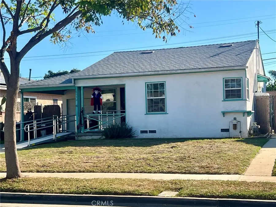 6072 Mckinley Ave., South Gate, CA 90280 - #2