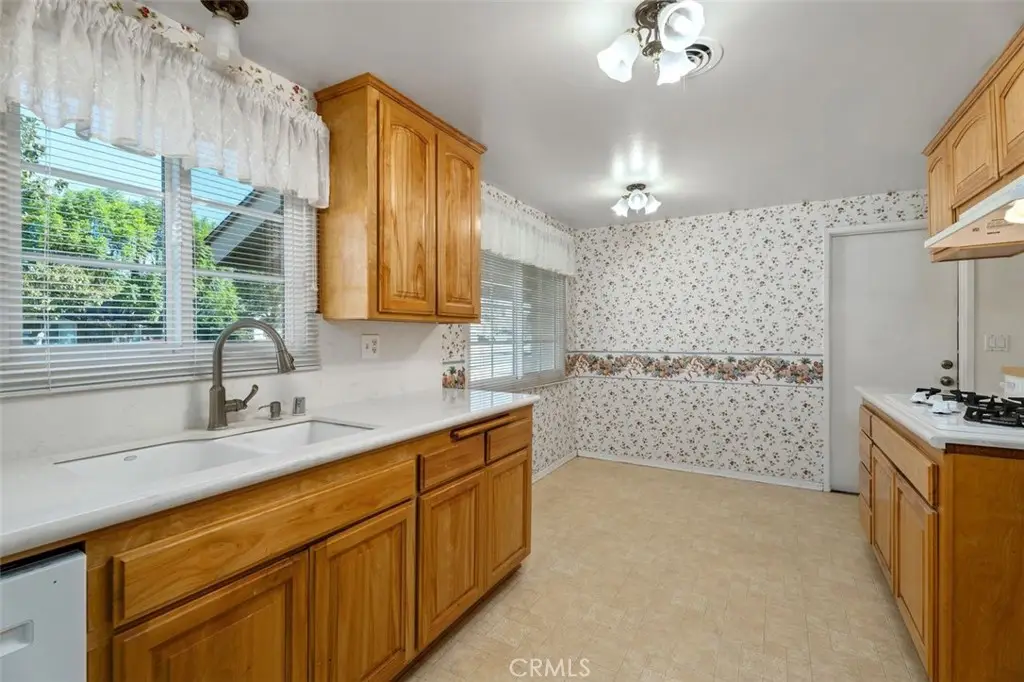 2736 E Coolidge, Orange, CA 92867 - #1