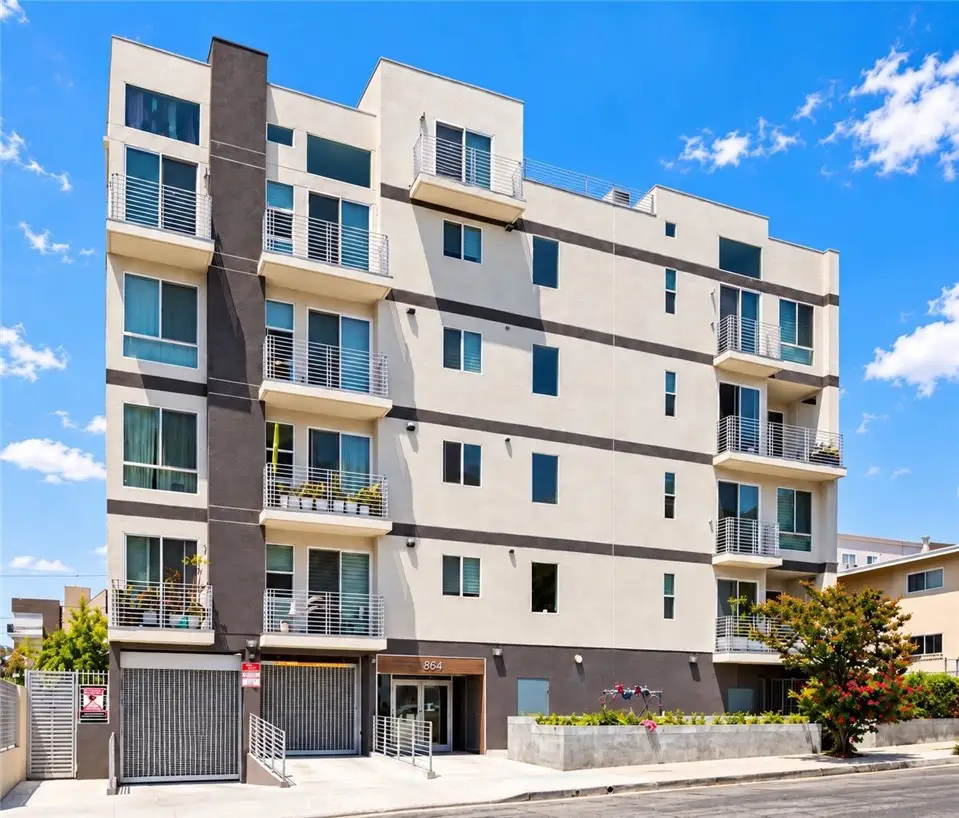 1055 S Serrano Avenue #403, Los Angeles, CA 90006 - #1