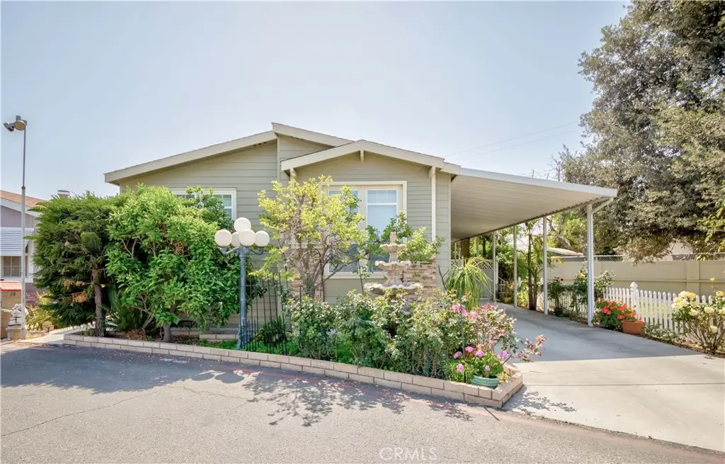 15 Pine Via, Anaheim, CA 92801 - #1
