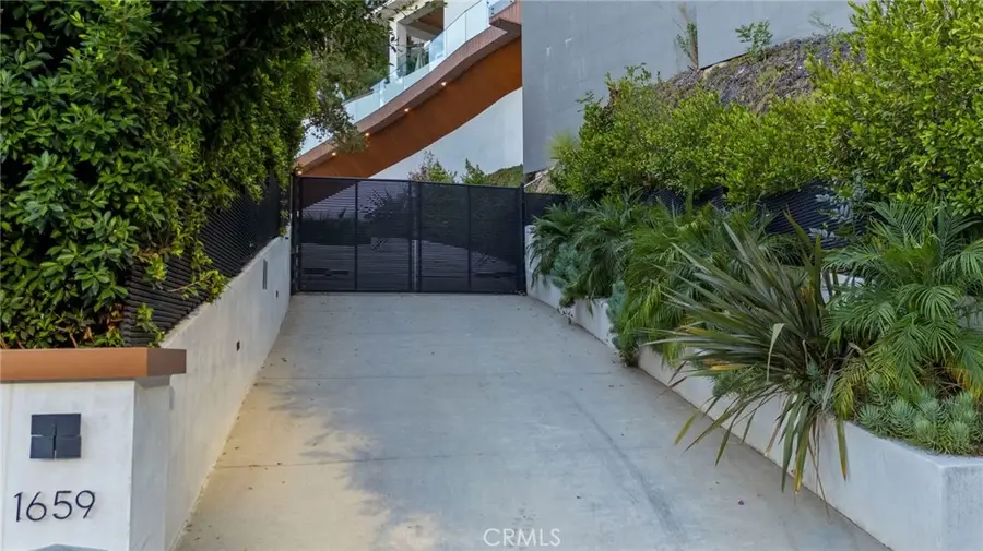1651 Marlay, West Hollywood, CA 90069 - #3