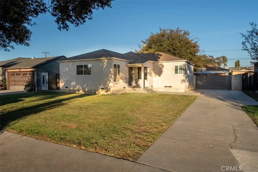 2055 S Lowell, Santa Ana, CA 92707 - #2