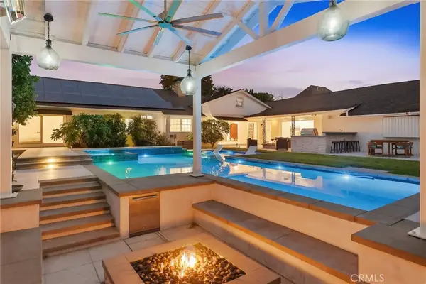 4455 California Avenue, Long Beach, CA 90807