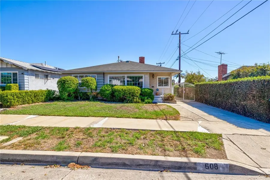 608 N 7th, Montebello, CA 90640 - #2