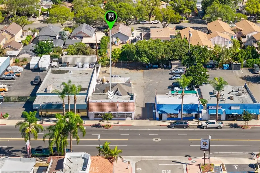 725 S Main Street, Santa Ana, CA 92701 - #3