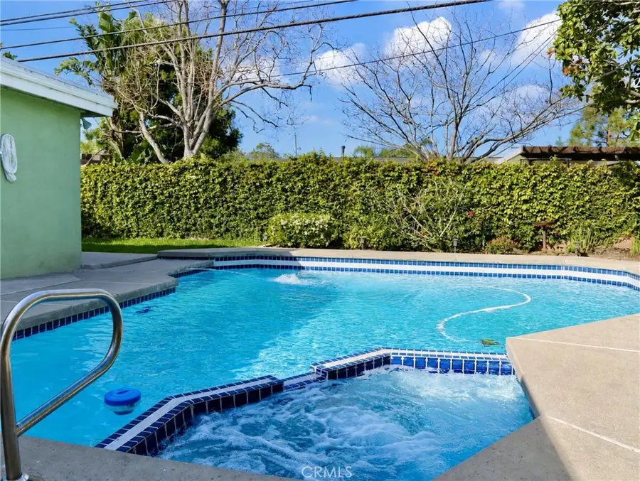 3131 Coral, Costa Mesa, CA 92626 - #3