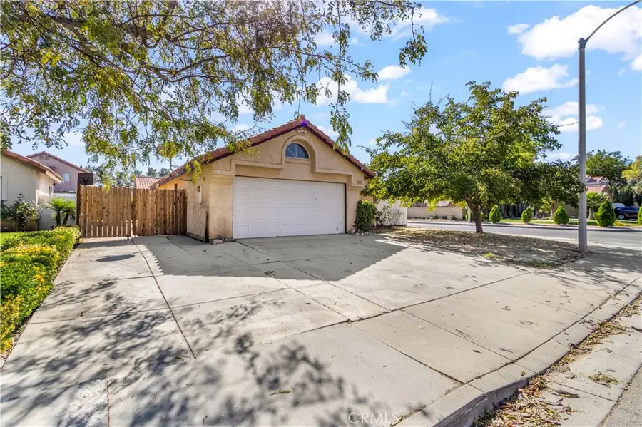 1800 Sierra View, Lancaster, CA 93535 - #2