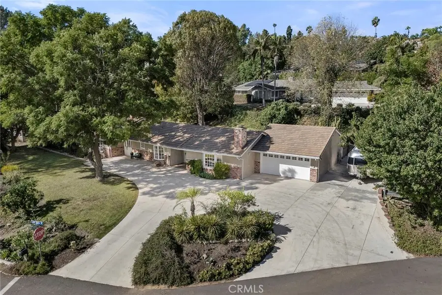 3201 Lakeknoll Drive, Fullerton, CA 92835 - #2