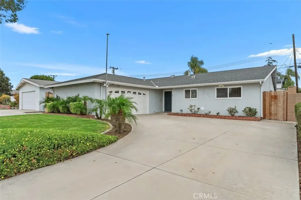 8161 Valencia, Huntington Beach, CA 92647 - #1