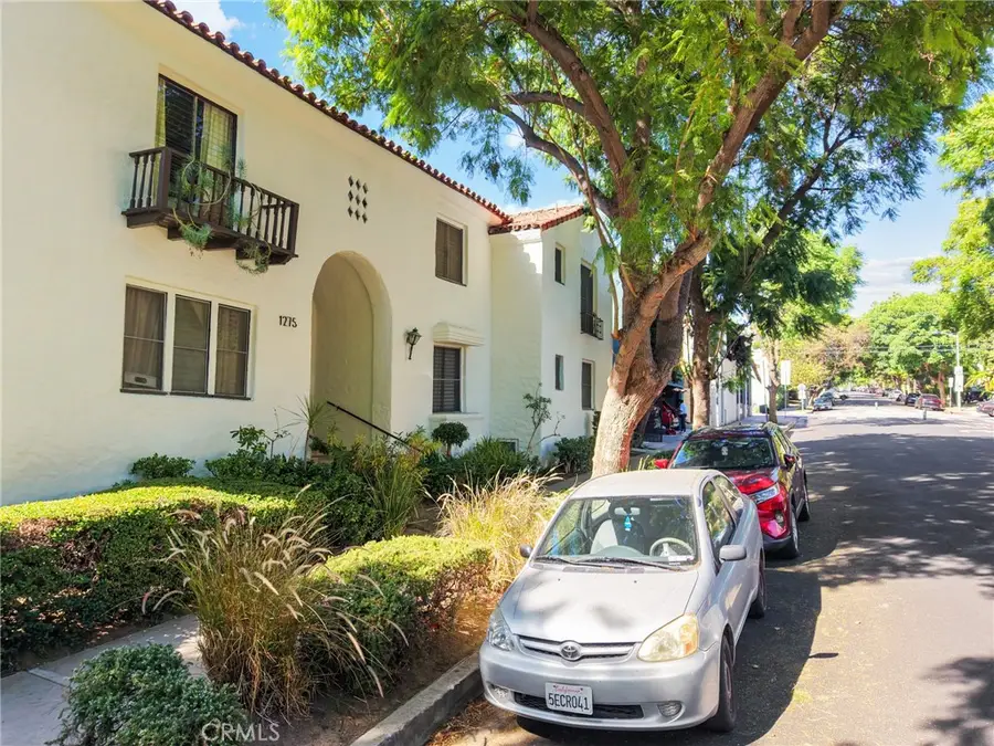 1275 N Hayworth Avenue, Los Angeles, CA 90046 - #2