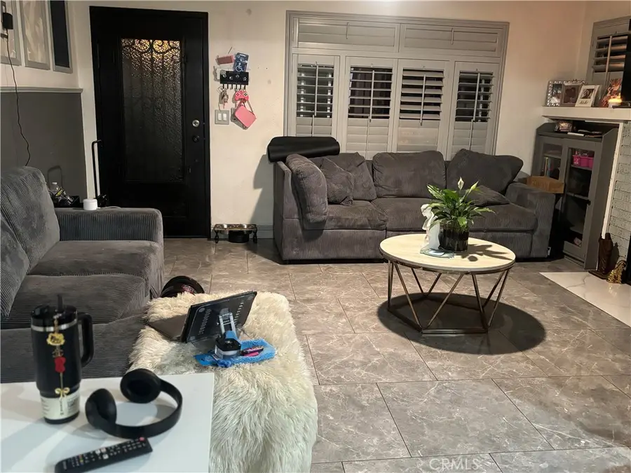 5820 Cimarron Street, Los Angeles, CA 90047 - #3
