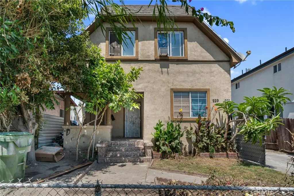 229 W 82nd Street, Los Angeles, CA 90003 - #1