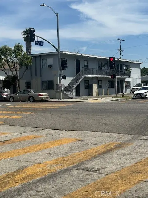 9222 S San Pedro Street, Los Angeles, CA 90003 - #2