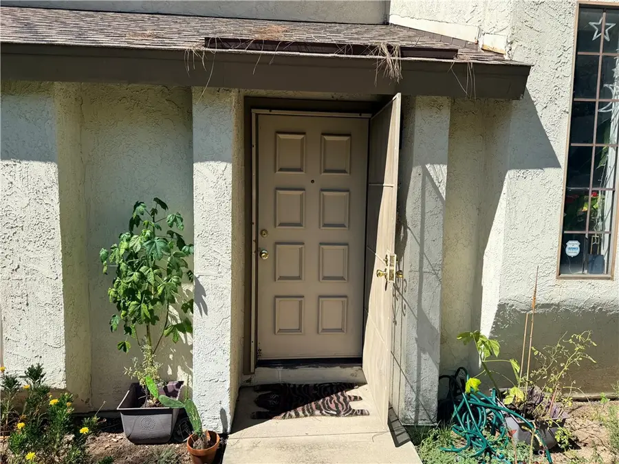 1974 E Lynwood #1D, San Bernardino, CA 92404 - Image #3