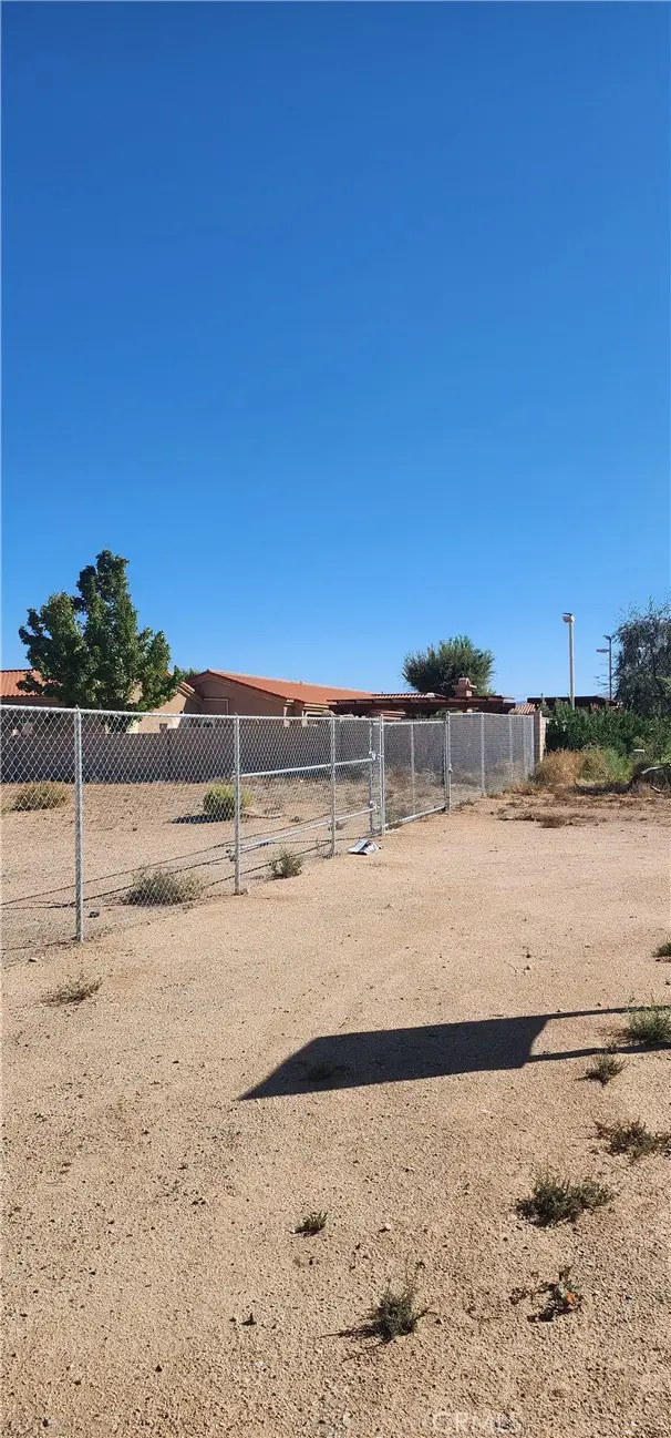 0 Pioneer, Apple Valley, CA 92307 - #3