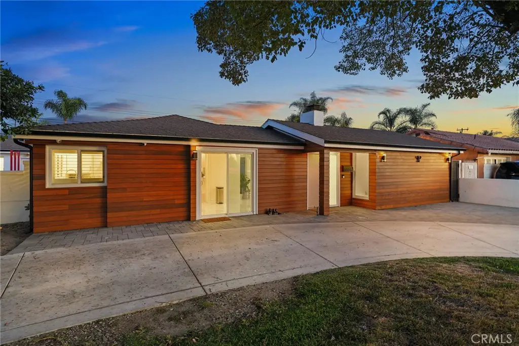 10214 Woodruff, Downey, CA 90241 - #1