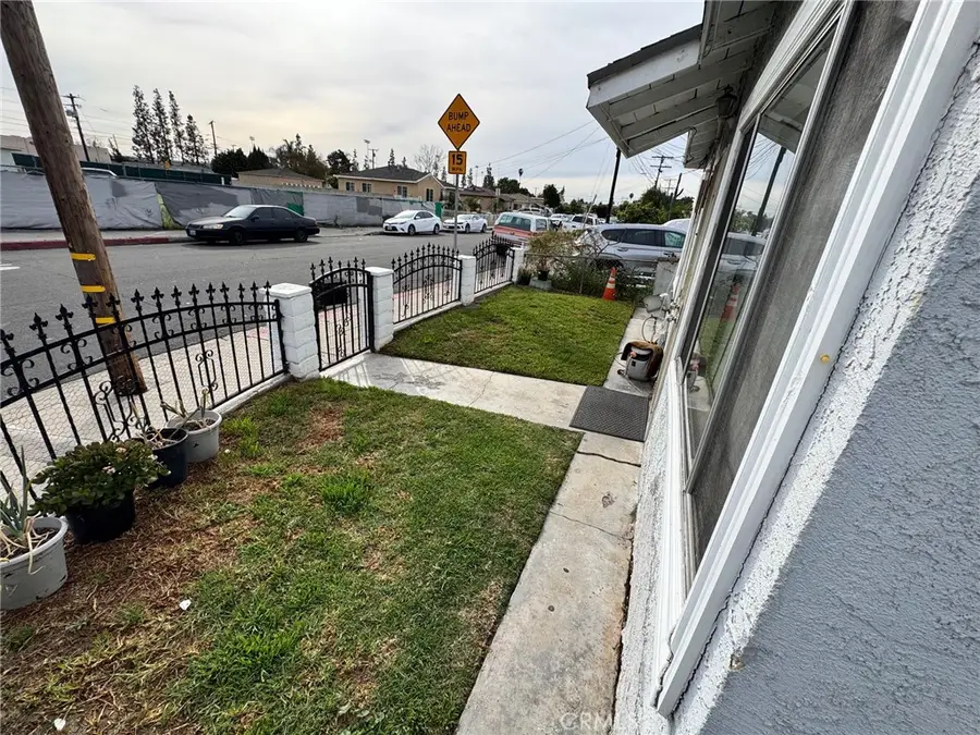 13947 Downey, Paramount, CA 90723 - #3