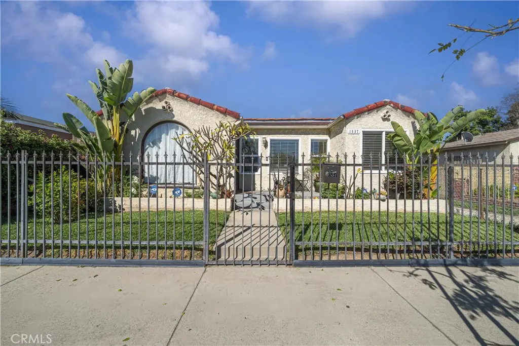 1337 W Gage, Los Angeles, CA 90044 - #1