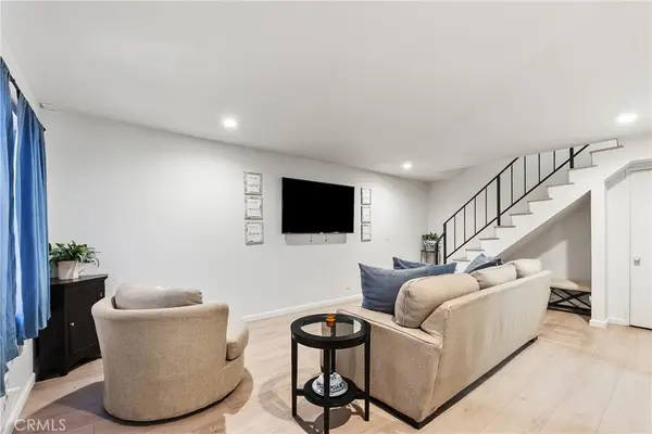 159 S Wilmington #F, Compton, CA 90220