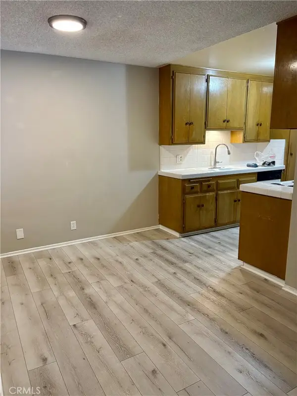 545 Chestnut #203, Long Beach, CA 90802